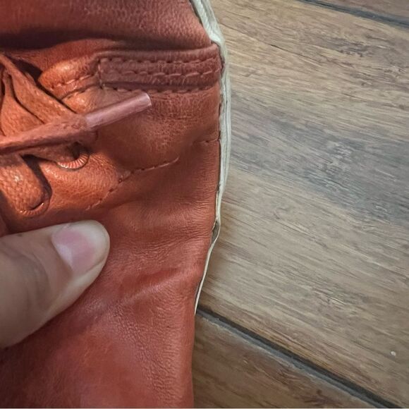 Frye Maya Leather Sneakers Tennis Shoes Low Lace-Up Orange Size 9 - Picture 9 of 11